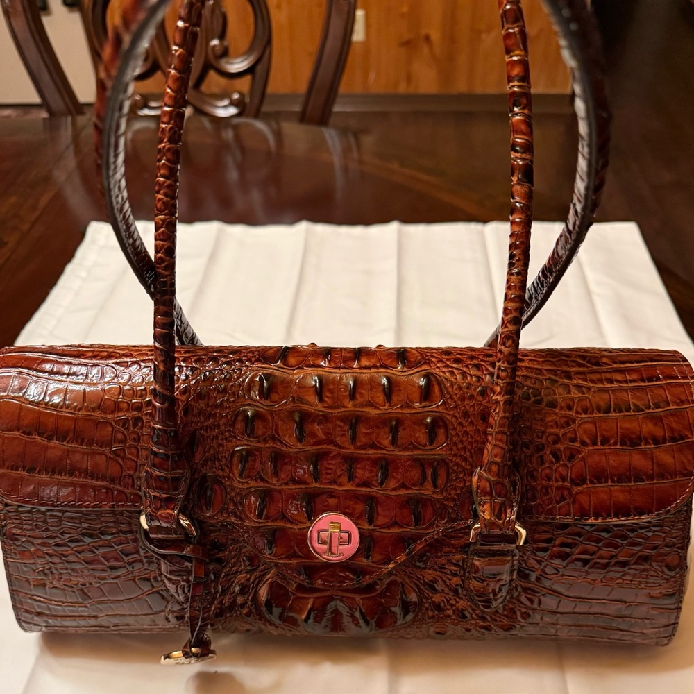Brahmin Dyan pecan Croc-Embossed Leather Shoulder Bag Gorgeous 🤩
